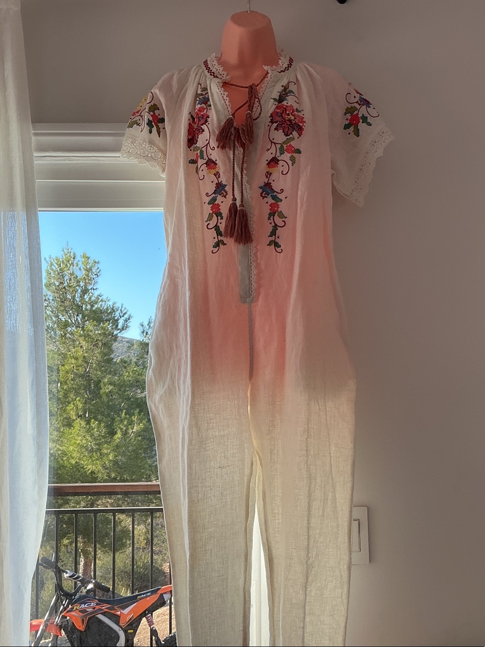 Farm rio Embroidered Linen Jumpsuit in Blush Ombre